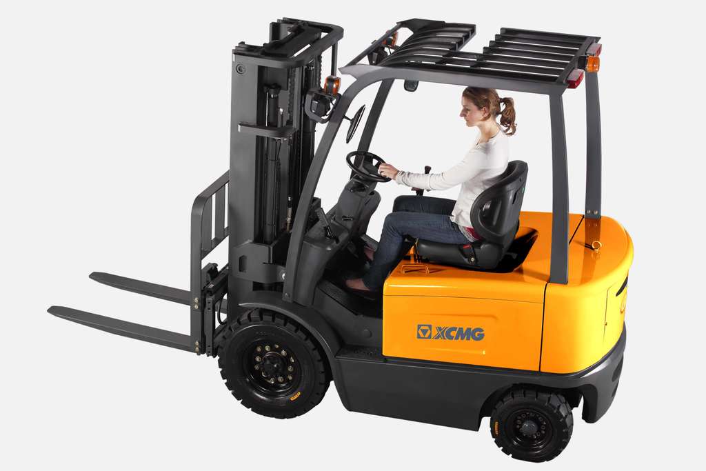 XCMG Official 1.5-3.5T 4 Wheel Electric Forklift for sale